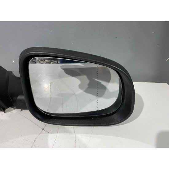 Right rearview mirror manually retractable 6 wires VOLVO C30 2010 30799943 