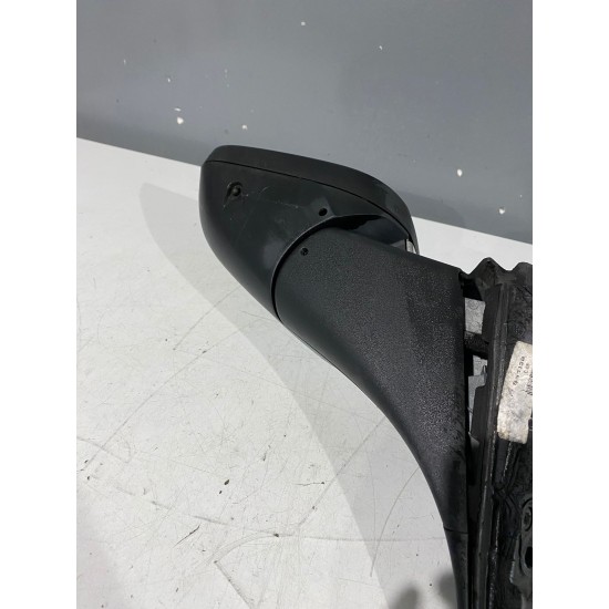 Left rearview mirror manualy retractable 8 wires VOLVO C30 2010 30799940
