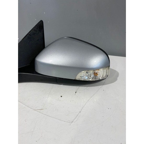 Left rearview mirror manualy retractable 8 wires VOLVO C30 2010 30799940