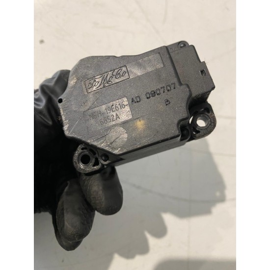 Motoras recirculare aeroterma Volvo S40 V50 C30 V40 4N5H-19E616-6652A 30733779