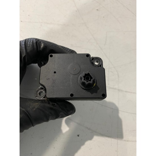 Motoras recirculare aeroterma Volvo S40 V50 C30 V40 4N5H-19E616-6652A 30733779