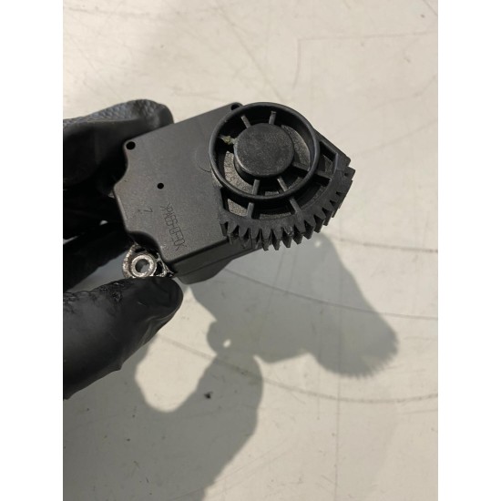 Motoras recirculare aeroterma Volvo S40 V50 C30 V40 4N5H-19E616-6652A 30733779