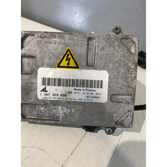 Headlamp unit xenon VOLVO S40 V50 C30 C70 2004-2007 31213766