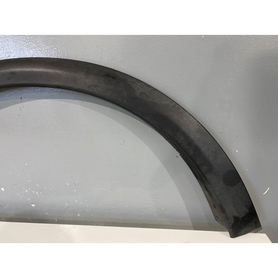 Front left mudgard wheel overfender VOLVO C30 2008-2013 30744042 31283124 Front left mudgard wheel overfender VOLVO C30 2008-2013 30744042 31283124