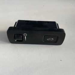 Buton lumini VOLVO XC60 S60 V60 S90 V90 2018+ 31443873