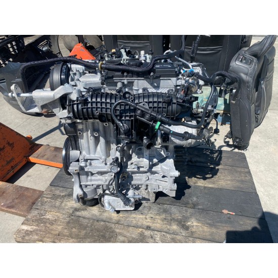 Motor VOLVO V90 2019 B4204T34 36010312
