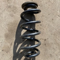 Rear spring VOLVO XC40 2018 31658699