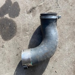 Intercooler hose Volvo XC90 S90 V90 V60 XC60 S80 S60 2015-2020 31657761 32222269 Intercooler hose Volvo XC90 S90 V90 V60 XC60 S80 S60 2015-2020 31657761 32222269