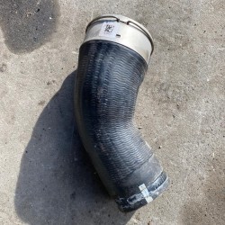 Intercooler hose Volvo S60 V60 S90 V90 XC60 XC90 2016-2023 31657738 31686564 32222272 Intercooler hose Volvo S60 V60 S90 V90 XC60 XC90 2016-2023 31657738 31686564 32222272