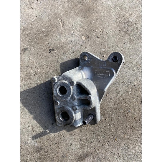 Catalytic Converter Lower Bracket Volvo S60 V60 S90 V90 XC40 XC60 XC90 2016-2023 31439850  Catalytic Converter Lower Bracket Volvo S60 V60 S90 V90 XC40 XC60 XC90 2016-2023 31439850