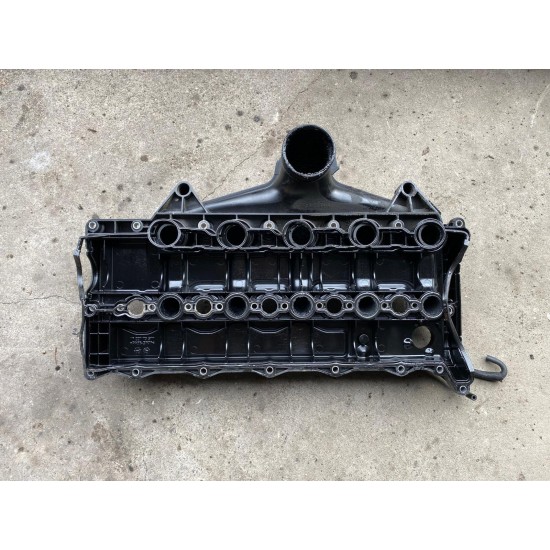 Capac chiuloasa admisie Volvo V70 XC60 XC70 S60 S80 V40 2012-2017 31338169 31430316 Capac chiuloasa admisie Volvo V70 XC60 XC70 S60 S80 V40 2012-2017 31338169 31430316