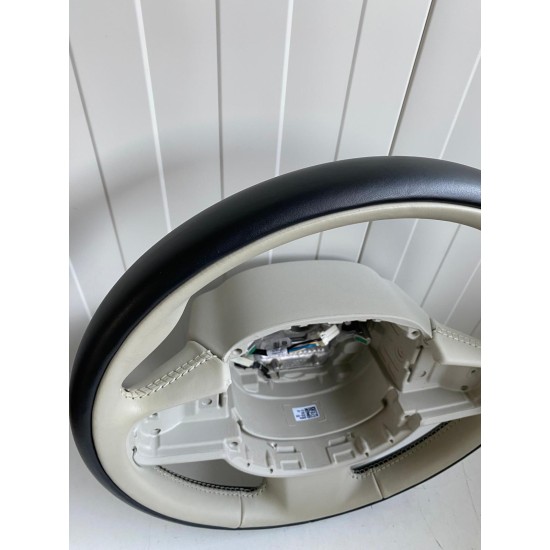 Volan crem cu negru cu incalzire VOLVO S60 V60 XC60 S90 V90 XC90 V60CC V90CC 32288784