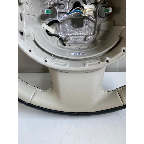 Volan crem cu negru cu incalzire VOLVO S60 V60 XC60 S90 V90 XC90 V60CC V90CC 32288784
