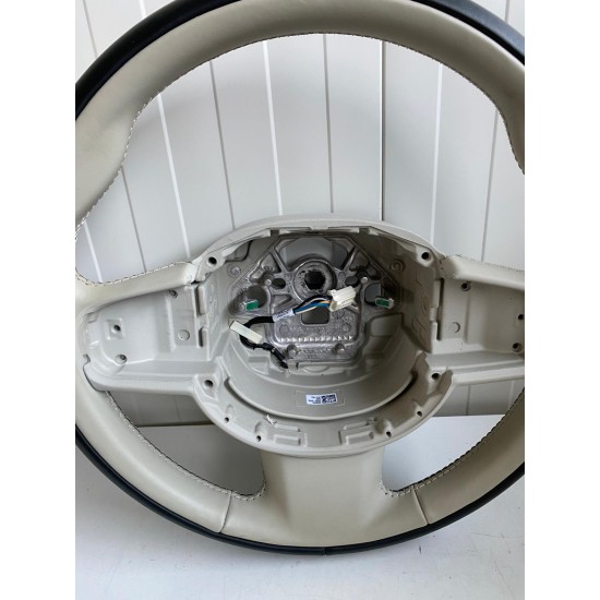 Volan crem cu negru cu incalzire VOLVO S60 V60 XC60 S90 V90 XC90 V60CC V90CC 32288784