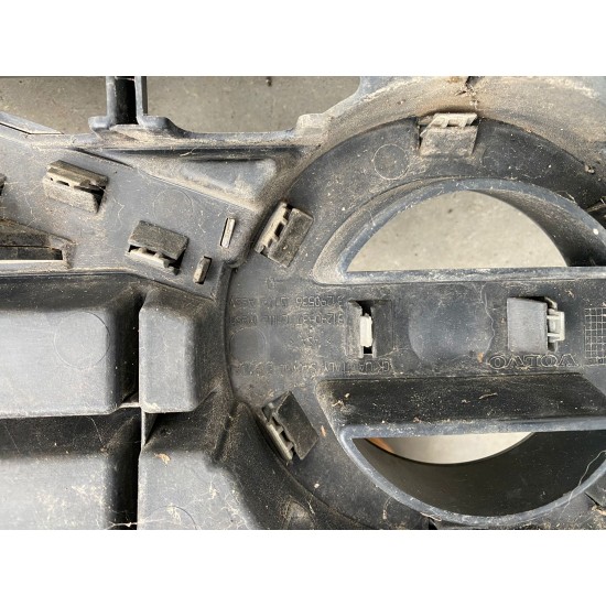 Font bumper grille VOLVO V50 2008-2012 31290536 31290537