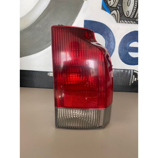 Right taillight Volvo XC70 V70 2000-2007 9154498 17245