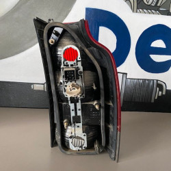 Left taillight Volvo V70 XC70 2000-2007 9154497 9154501 