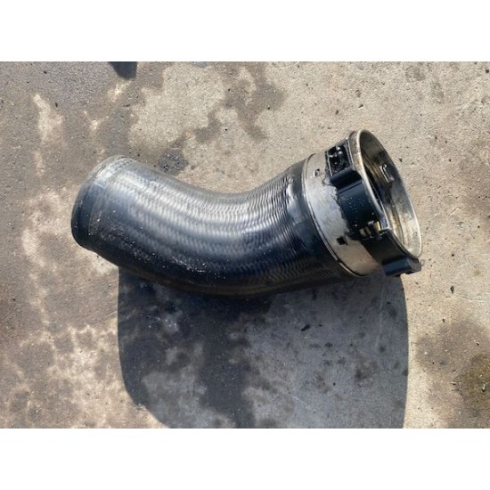 Intercooler hose VOLVO XC60 S60 V60 2014+ 31338545 32222272 Intercooler hose VOLVO XC60 S60 V60 2014+ 31338545 32222272
