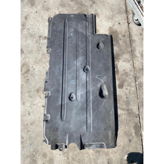 Scut fata dreapta VOLVO XC40 2019 31694913