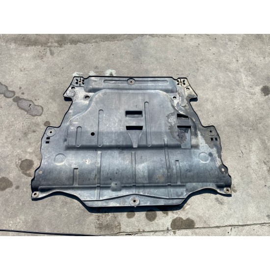 Engine splash shield/under tray Volvo XC60 2009 AG9N-6P013-DB 31290966 Engine splash shield/under tray Volvo XC60 2009 AG9N-6P013-DB 31290966