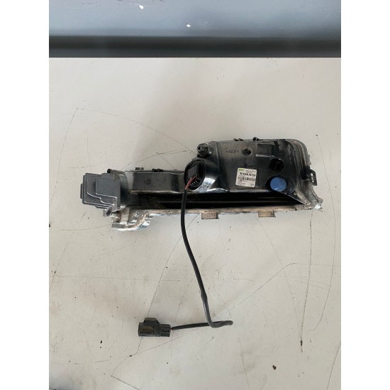 Front left daylight Volvo S60 V60 2014-2018 31420395 Front left daylight Volvo S60 V60 2014-2018 31420395