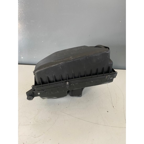 Carcasa filtru aer Volvo V60 S60 S80 V70 XC60 2011-2017 30792196 30748207 31370671 Carcasa filtru aer Volvo V60 S60 S80 V70 XC60 2011-2017 30792196 30748207 31370671