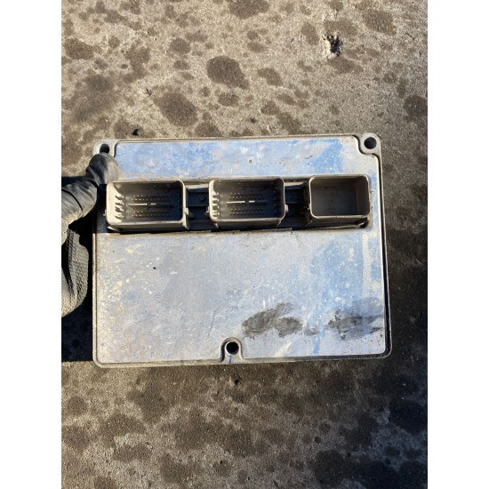 Engine control modul Volvo S40 V50 C30 2004-2007 30743371