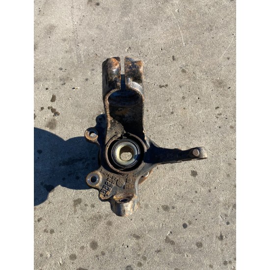 Front right steering knuckle VOLVO S40 V50 3M513K170 31212948