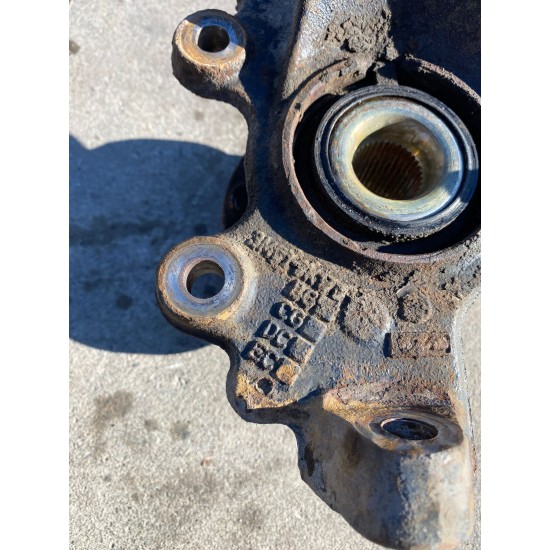 Front right steering knuckle VOLVO S40 V50 3M513K170 31212948