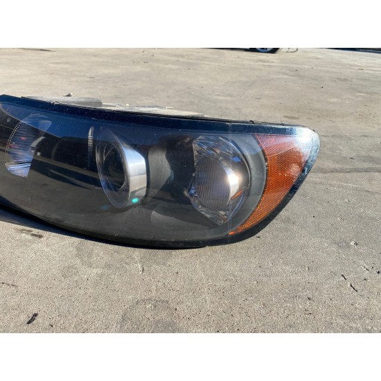 Far stanga halogen VOLVO V50 2006 31335221