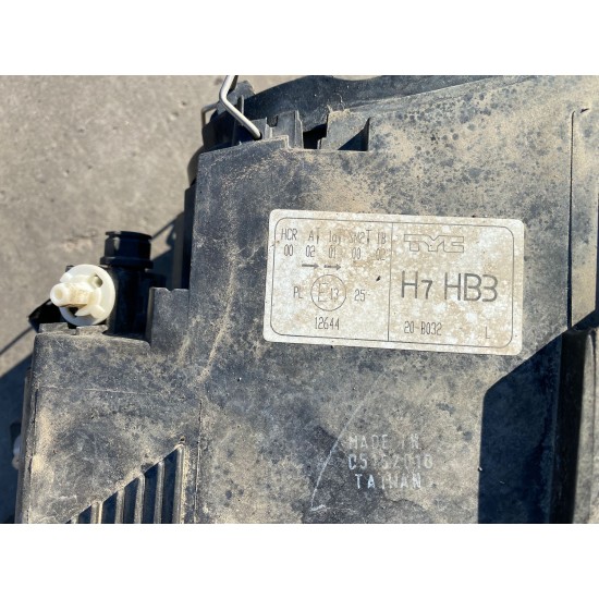 Far stanga halogen VOLVO V50 2006 31335221