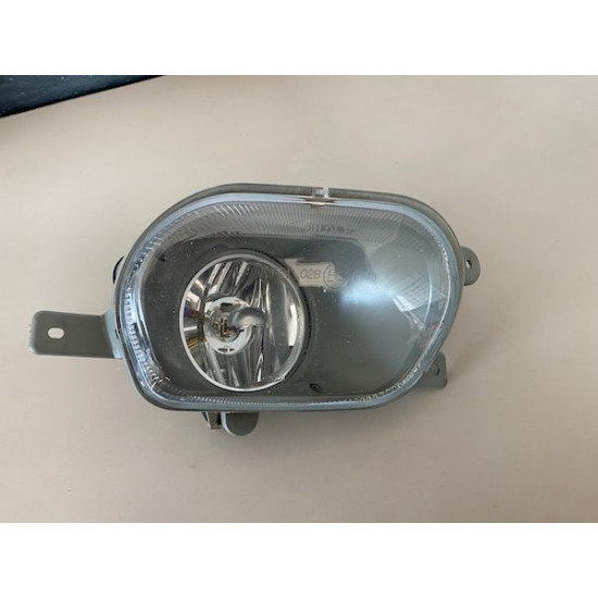 Right fog light Volvo XC90 2003-2010 31111183 8693796 17299