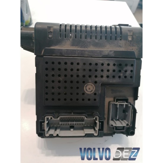 Fuse box module L VOLVO S60 V70 XC70 XC90 30786578