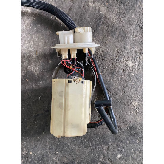 Benzine fuel pump T6 VOLVO S80 XC90 S60 2003 30645700