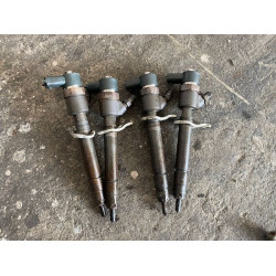 Injector Volvo XC90 XC70 V50 V70 2005-2010 30750283