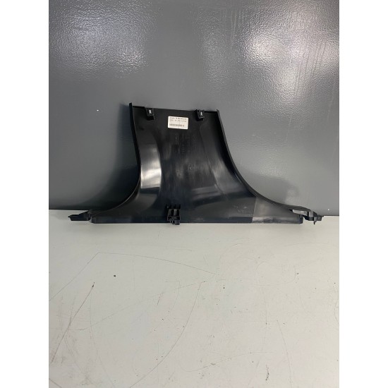 Ornament capat partea de jos stalp dreapta interior VOLVO V90 31377670 39835244