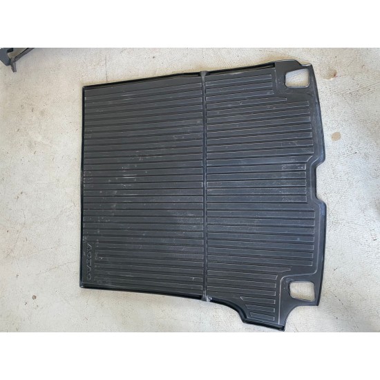 Plastic luggage compartment mat Volvo V90 2017+ 39841683 31435673 