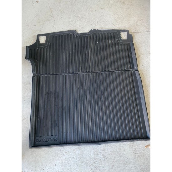 Plastic luggage compartment mat Volvo V90 2017+ 39841683 31435673 Plastic luggage compartment mat Volvo V90 2017+ 39841683 31435673