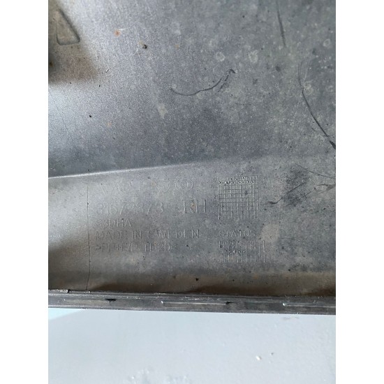 Right trim moulding skirt VOLVO S90 V90 2016+ 31672373 39791546 Right trim moulding skirt VOLVO S90 V90 2016+ 31672373 39791546