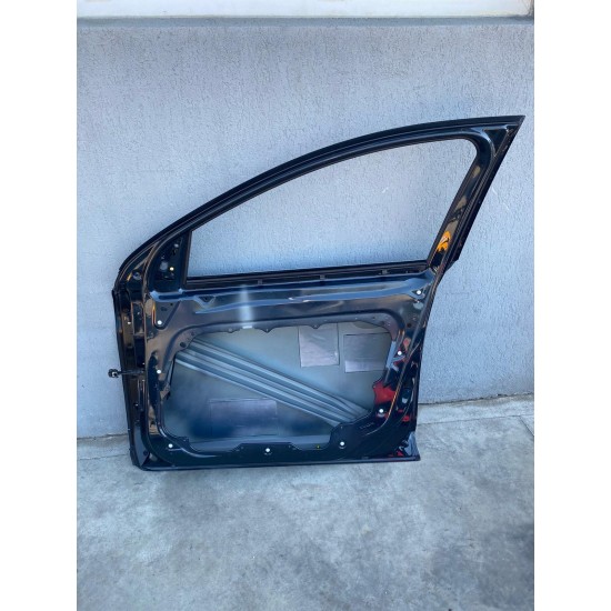 Usa Dreapta Fata Volvo XC60 2010-2017 31297128 31457679 Usa Dreapta Fata Volvo XC60 2010-2017 31297128 31457679