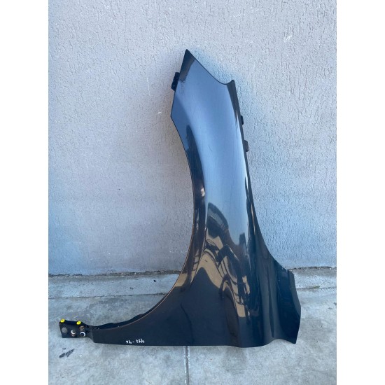 Front left fender Volvo XC60 2008-2017 30762401 31217975 Front left fender Volvo XC60 2008-2017 30762401 31217975