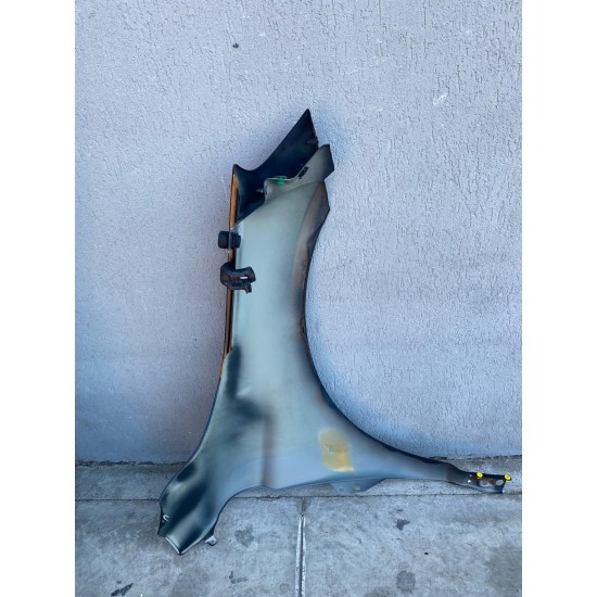 Front left fender Volvo XC60 2008-2017 30762401 31217975 Front left fender Volvo XC60 2008-2017 30762401 31217975