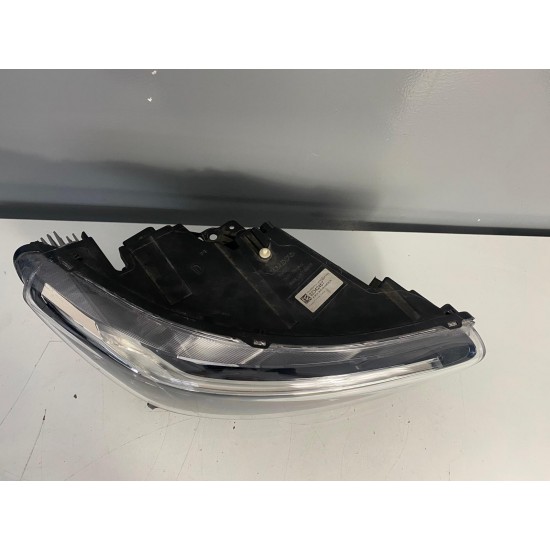 Far dreapta FULL LED LHD VOLVO XC40 2018+ 32342457
