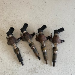 Injectoare 1.6 114CP Volvo C30 V40 V50 V60 S40 S60 9802448680 50274V05 36001726 36001727