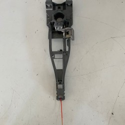 Handle bracket front left door VOLVO XC90 2003-2014 31253175