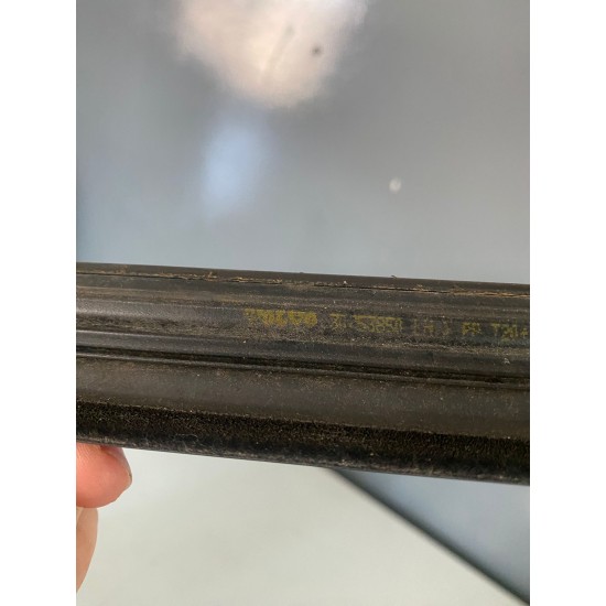 Front left trim moulding door VOLVO XC90 2003-2012 30753850 Front left trim moulding door VOLVO XC90 2003-2012 30753850