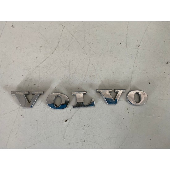 Emblema haion litere scris insigna VOLVO XC40 2018+31213612 31457467 Emblema haion litere scris insigna VOLVO XC40 2018+31213612 31457467