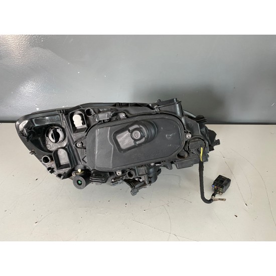 Far stanga cu xenon adaptiv 7 pini Volvo S60 V60 2014-2017 31420263