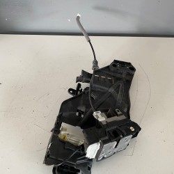 Rear left door lock Volvo S90 V90 XC40 XC60 V60 V60 CC 2018+ 31462779