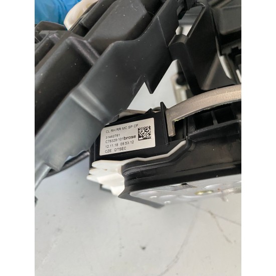 Rear right door lock mechanism Volvo XC60 S90 V90 V60 V60CC XC40 2018+ 31462781 31462000 31462002